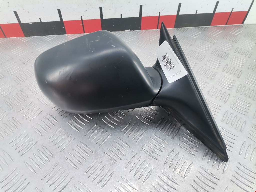 Зеркало правое AUDI A4 B5 1995-2001