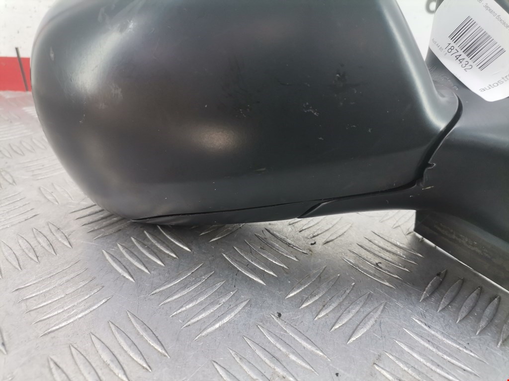 Зеркало правое AUDI A4 B5 1995-2001