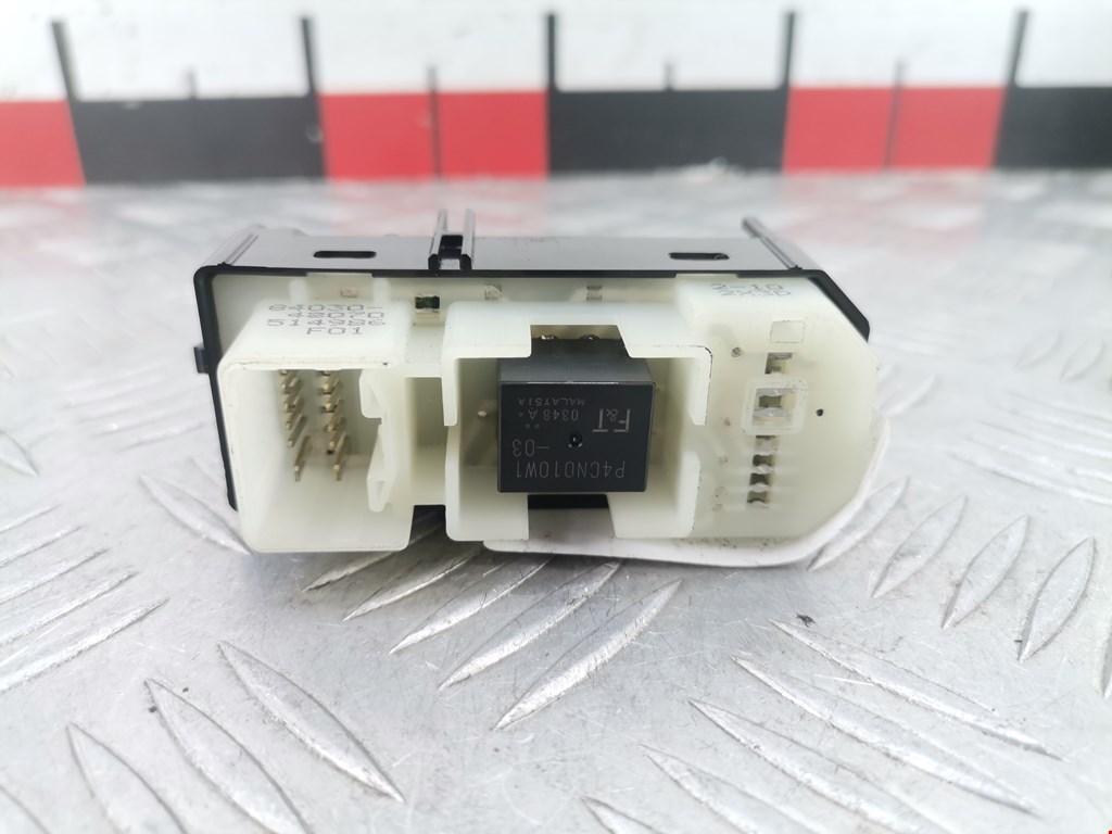 Кнопка стеклоподъемника LEXUS RX 300\330\350\400H 2003-2009