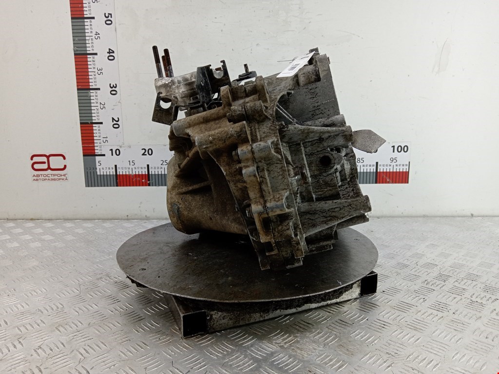 МКПП (Механическая коробка переключения передач) VOLVO V40 I 1995-2004