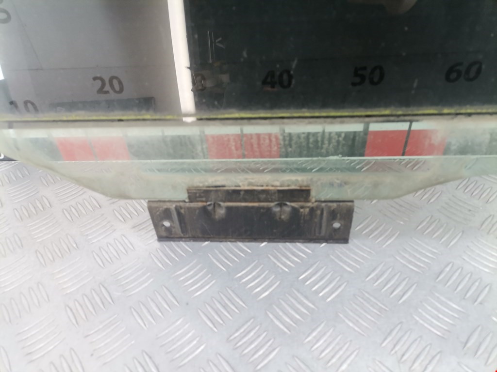 Стекло двери заднее правое FORD Explorer 1995-2001