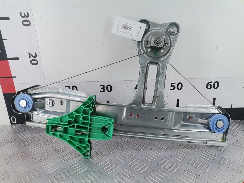 Стеклоподъемник задний левый OPEL Astra J 2009-2017