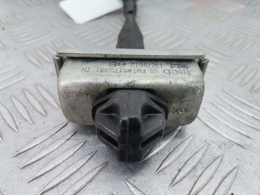 Ограничитель открывания двери OPEL Astra J 2009-2017