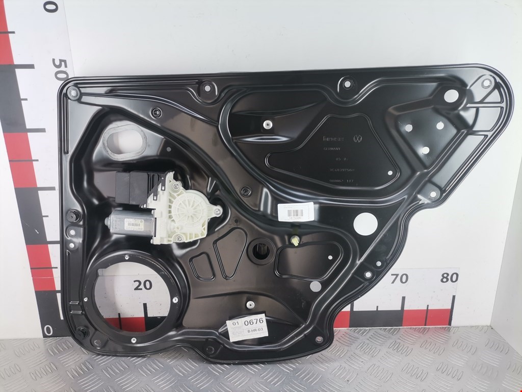 Стеклоподъемник задний правый VOLKSWAGEN Passat B6 2005-2011