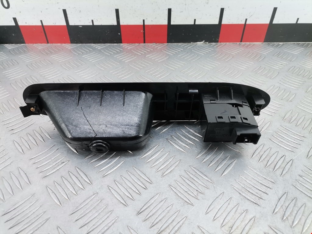 Кнопка стеклоподъемника KIA Joice 1999-2003