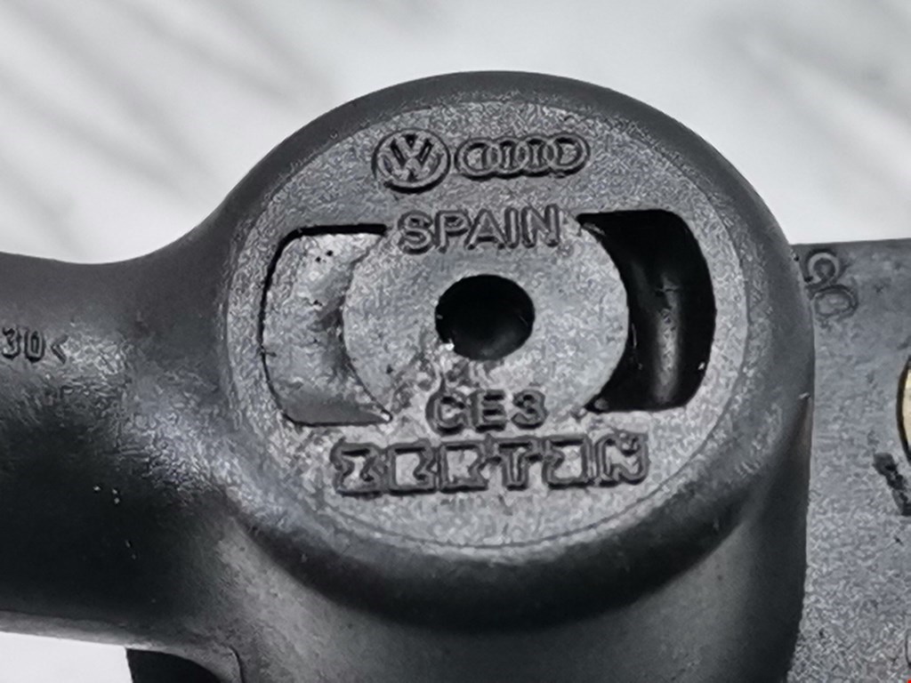 Датчик положения коленвала FORD Galaxy 1995-2005