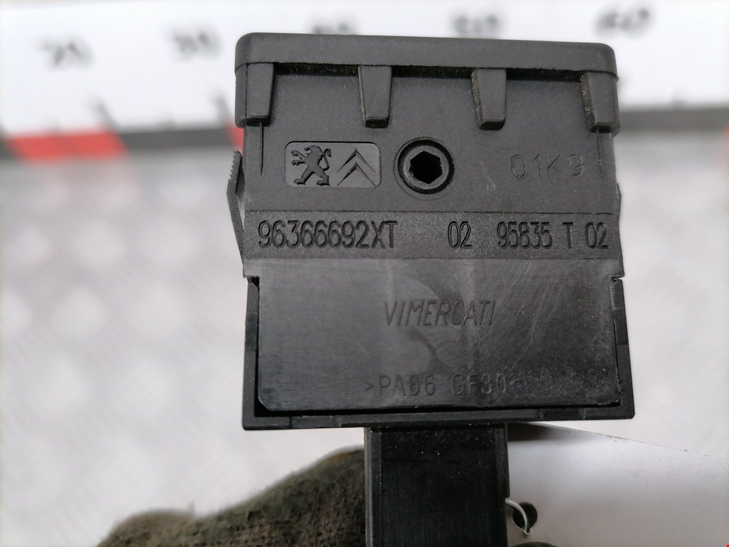 Кнопка корректора фар PEUGEOT 308 2007-2015