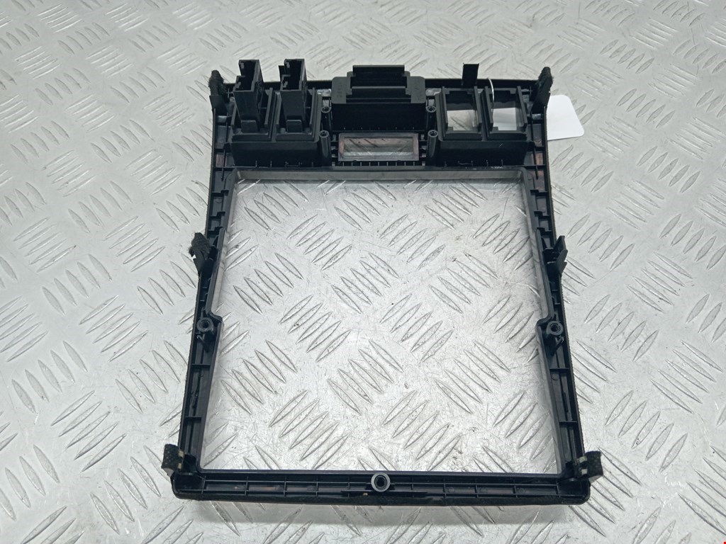 Рамка магнитолы HYUNDAI Coupe 2002-2009