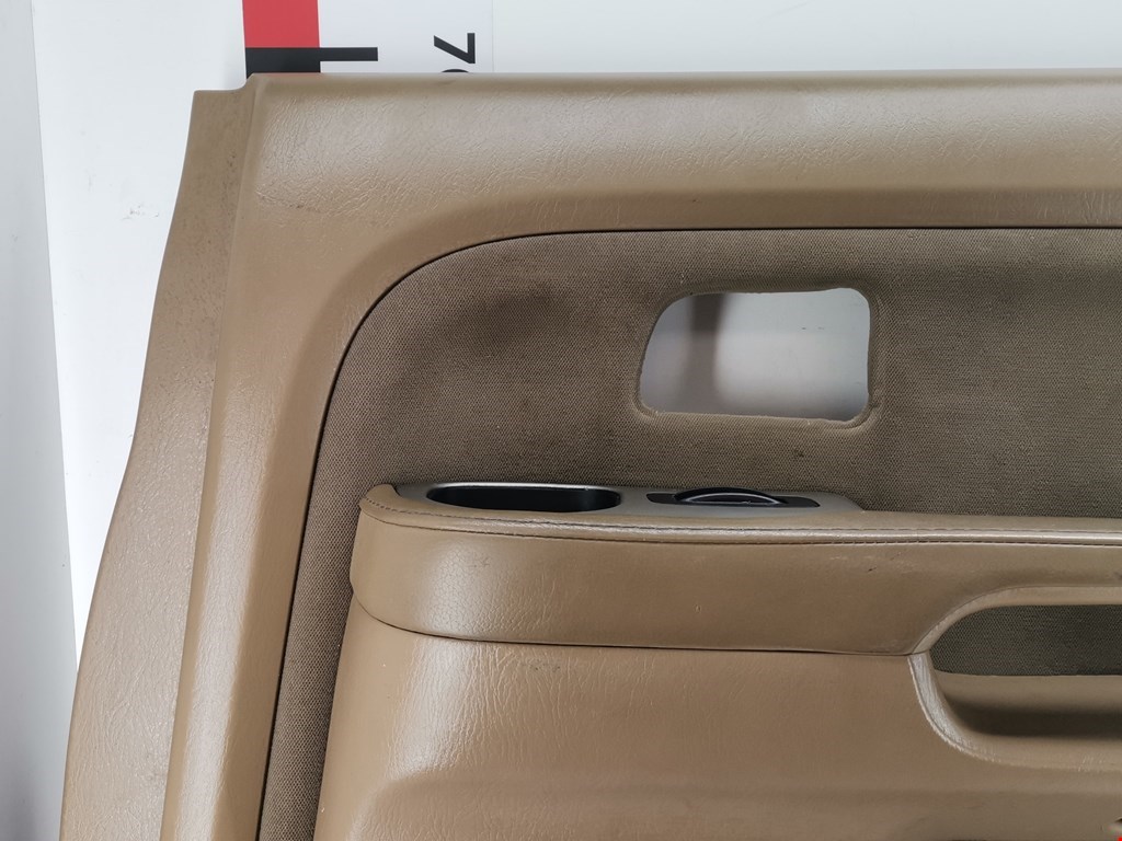 Обшивка двери задняя правая HONDA Pilot 2002-2008