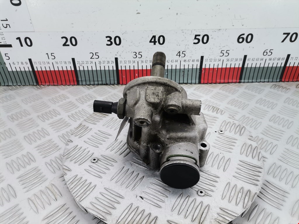 Корпус масляного фильтра AUDI A3 8L 1996-2003