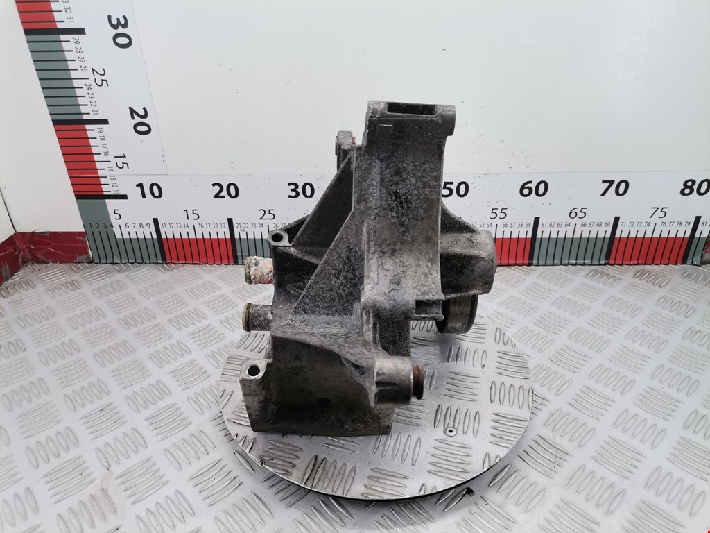 Насос водяной (помпа) AUDI A4 B5 1995-2001