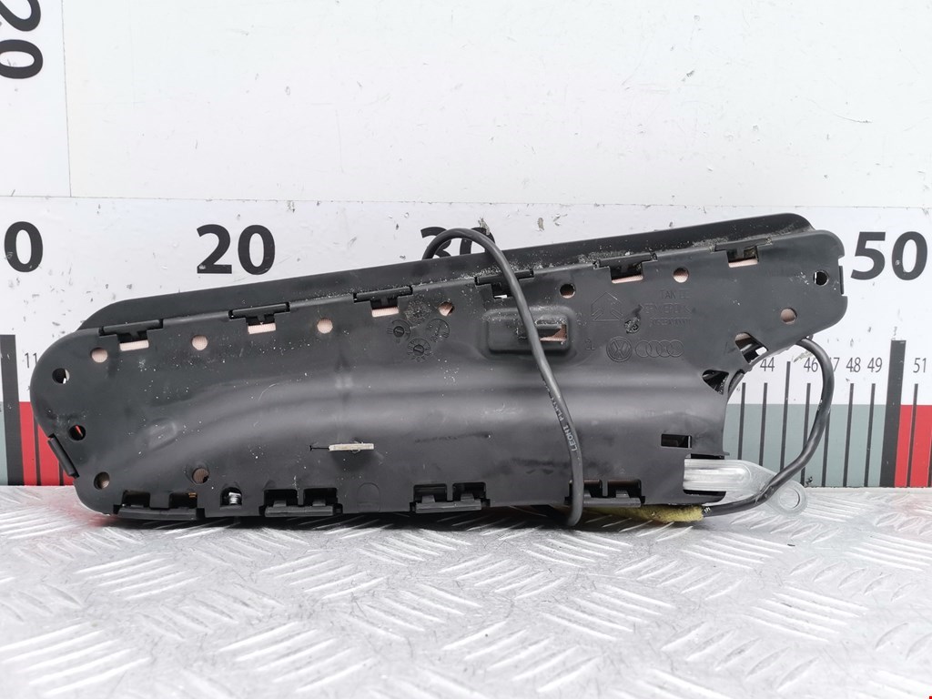 Подушка безопасности боковая (в сиденье) VOLKSWAGEN Touran 2003-2010