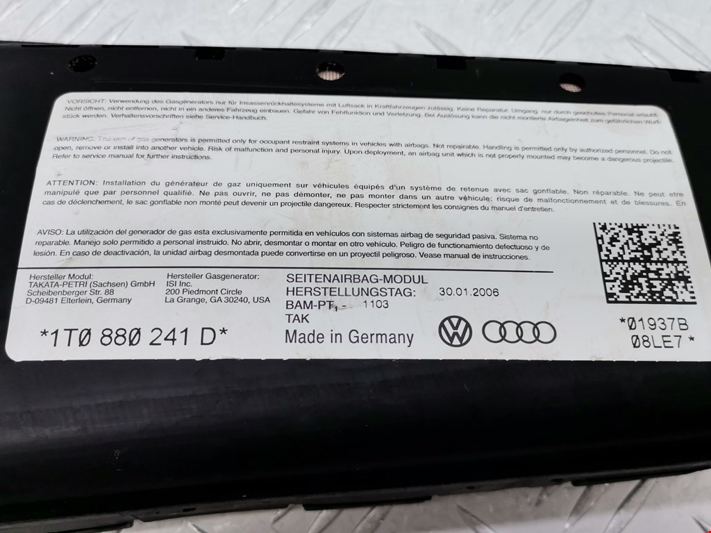 Подушка безопасности боковая (в сиденье) VOLKSWAGEN Touran 2003-2010