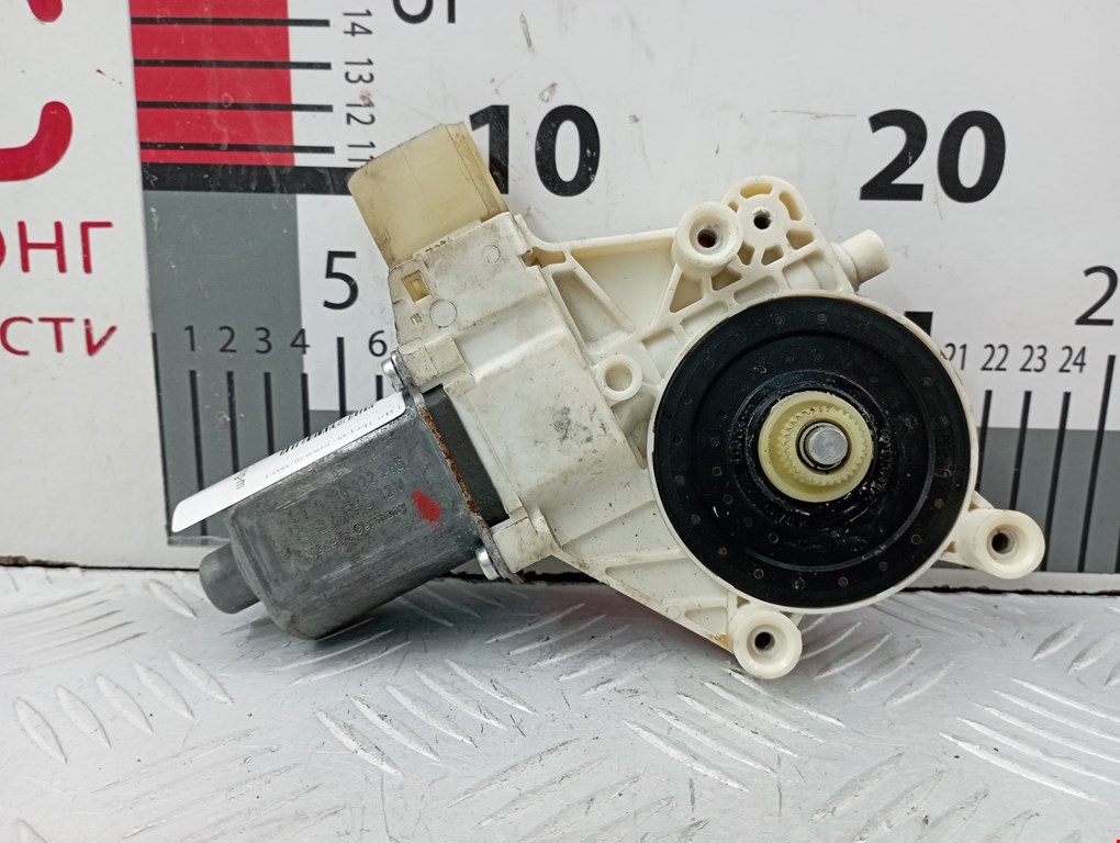 Моторчик (двигатель) стеклоподъемника FORD Galaxy 2006-2015