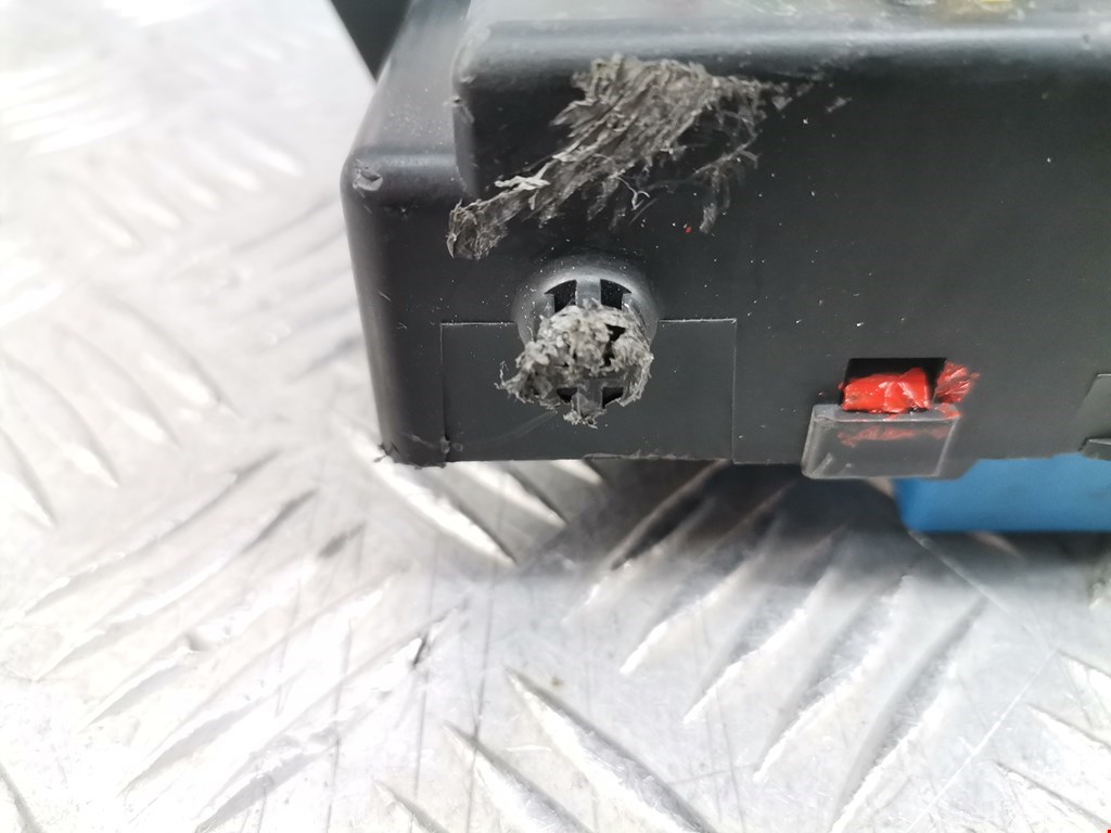 Блок реле HYUNDAI Coupe 2002-2009