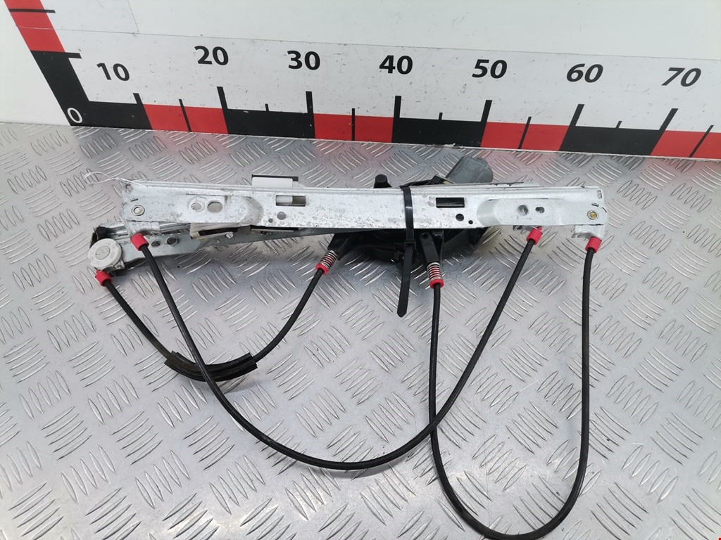 Стеклоподъемник передний левый FORD Fiesta 2008-2012