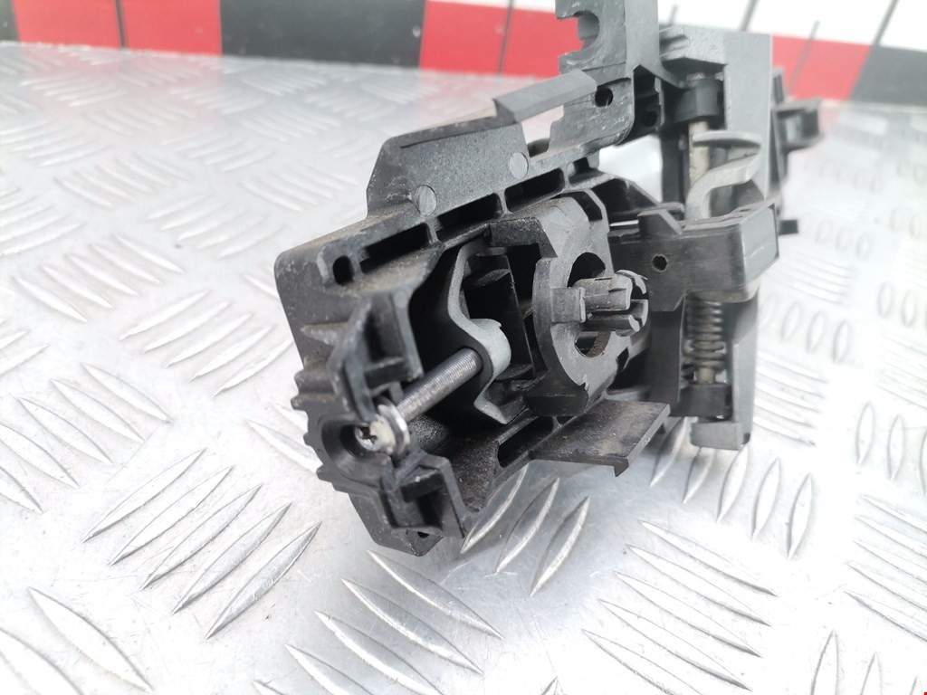 Ручка двери передней наружная левая FORD Fiesta 2008-2012