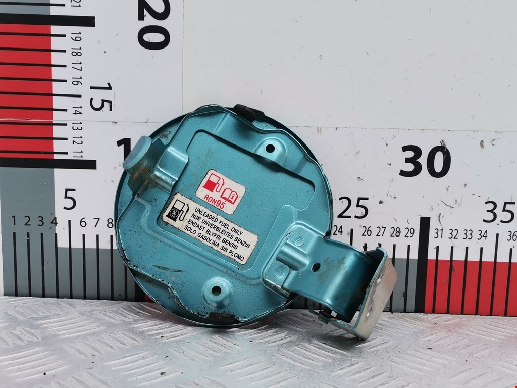 Лючок бензобака SUZUKI Splash 2008-2015