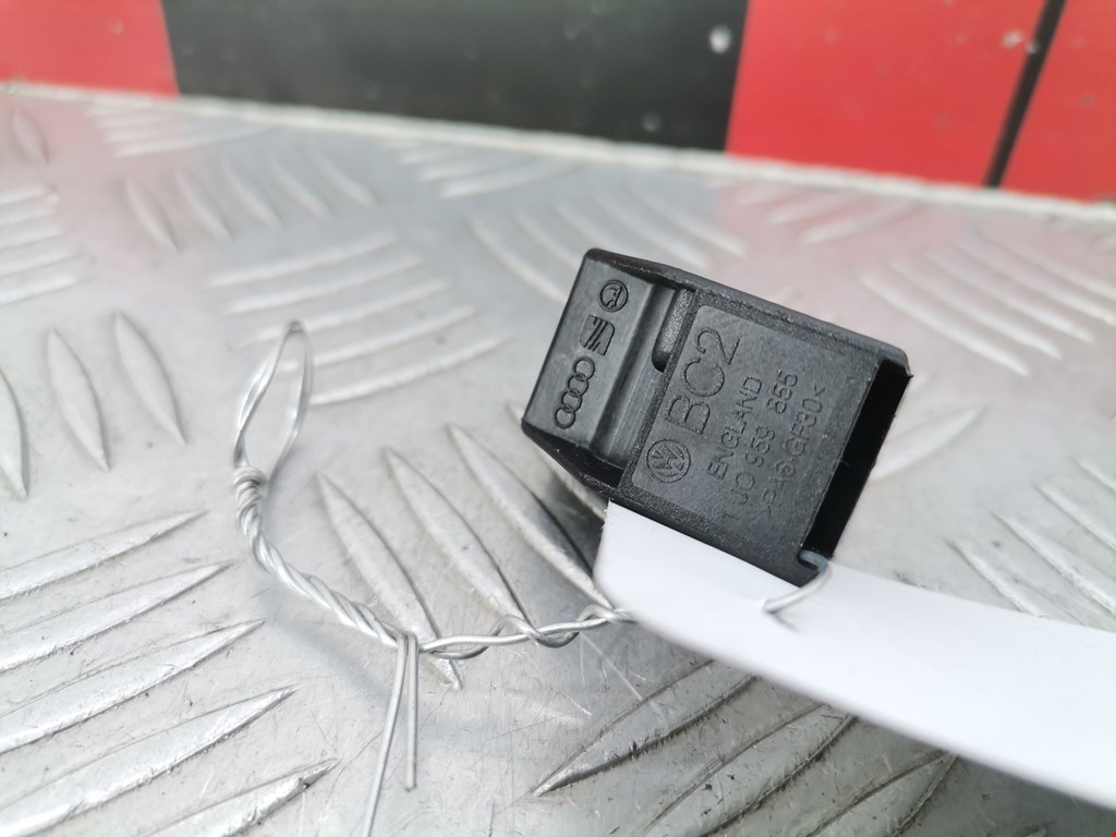 Кнопка стеклоподъемника VOLKSWAGEN Passat B5 1997-2005