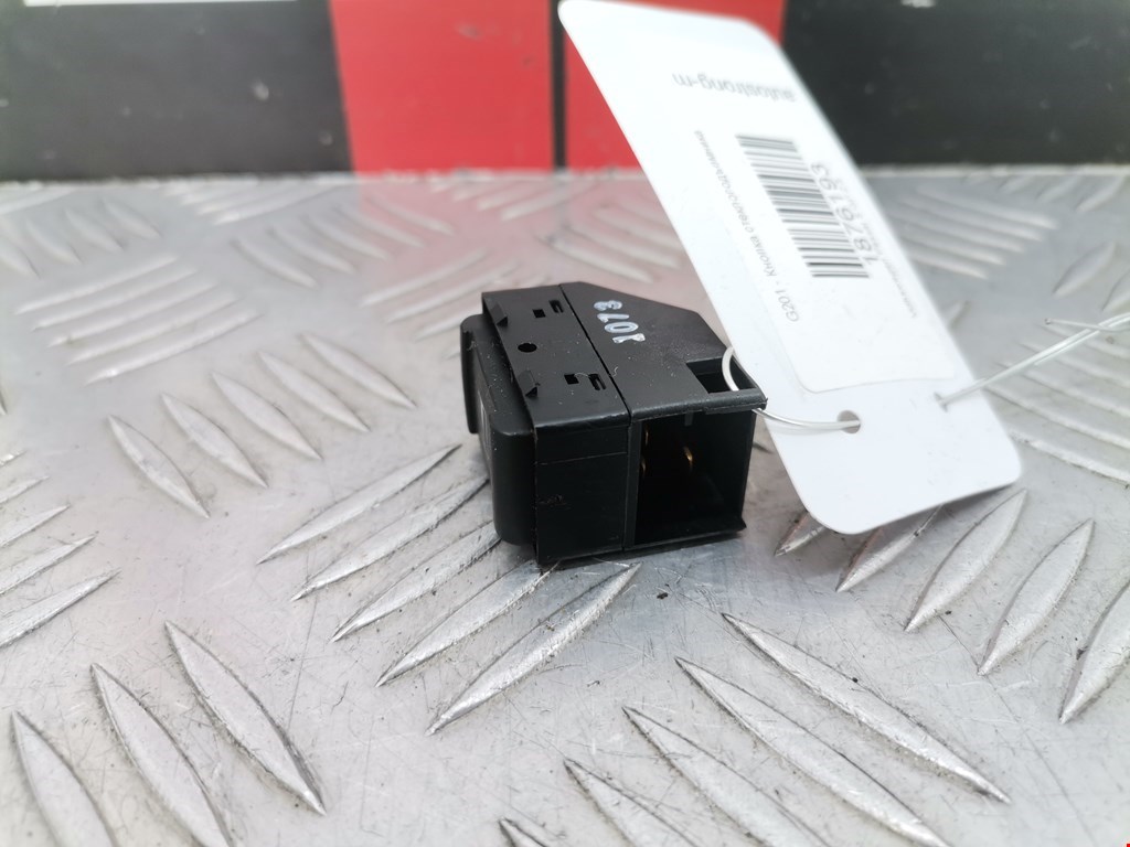 Кнопка стеклоподъемника VOLKSWAGEN Passat B5 1997-2005