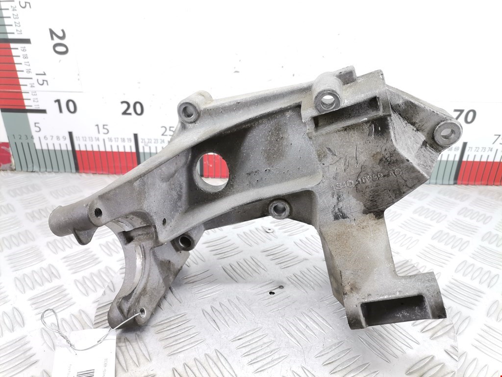 Кронштейн генератора Ford Focus 1 (1998-2005)