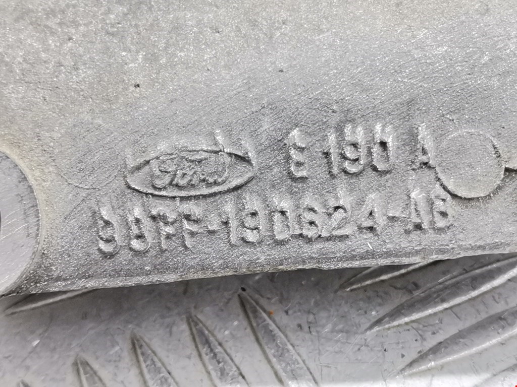 Кронштейн кондиционера FORD Focus I 1998-2005