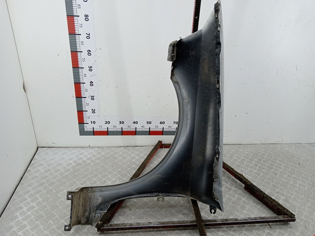 Крыло переднее правое RENAULT Laguna 2001-2007