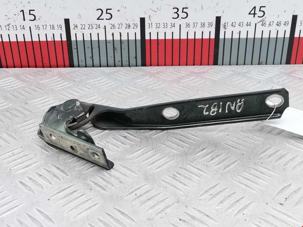 Петля капота левая/правая VOLKSWAGEN Passat B5 1997-2005