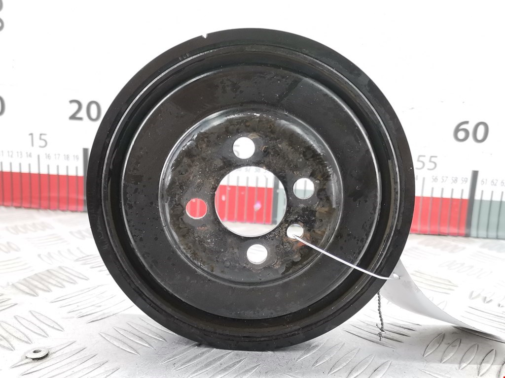 Шестерня коленвала (шкив) VOLKSWAGEN Passat B6 2005-2011