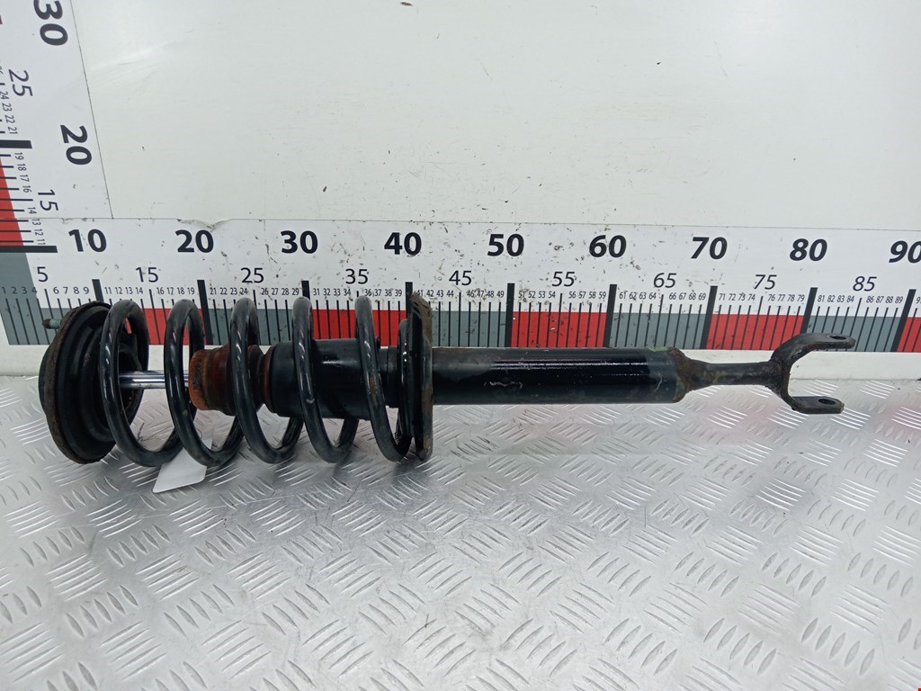 Амортизатор передний левый VOLKSWAGEN Passat B5 1997-2005