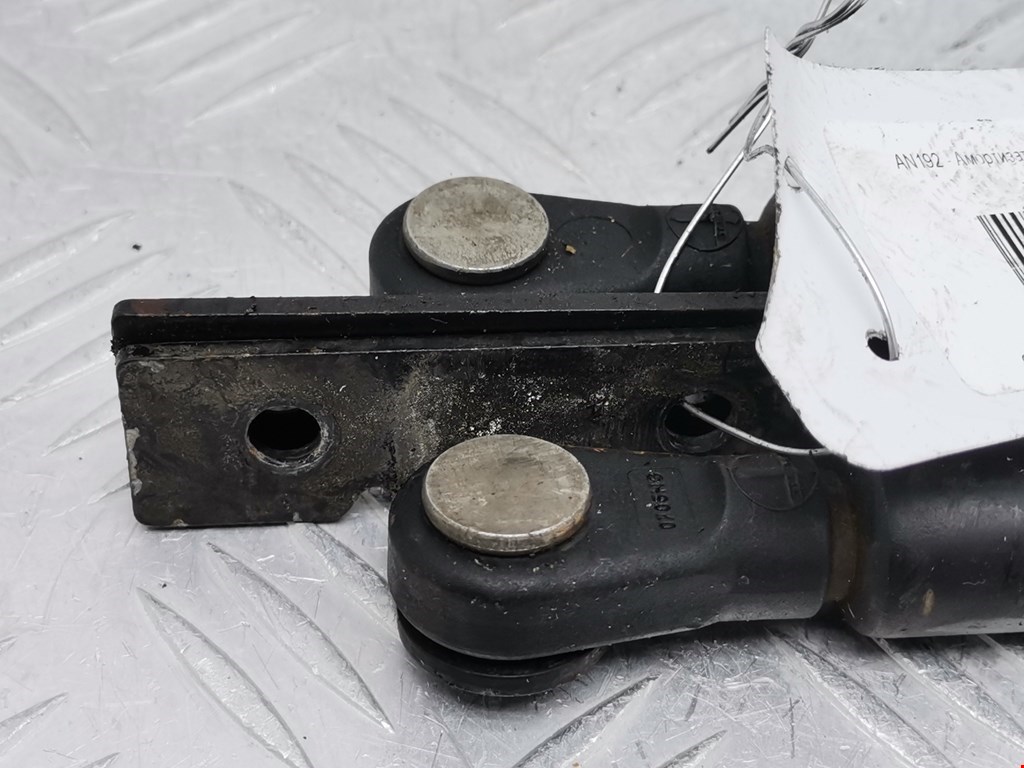 Амортизатор капота левый=правый OPEL Omega B 1994-2004