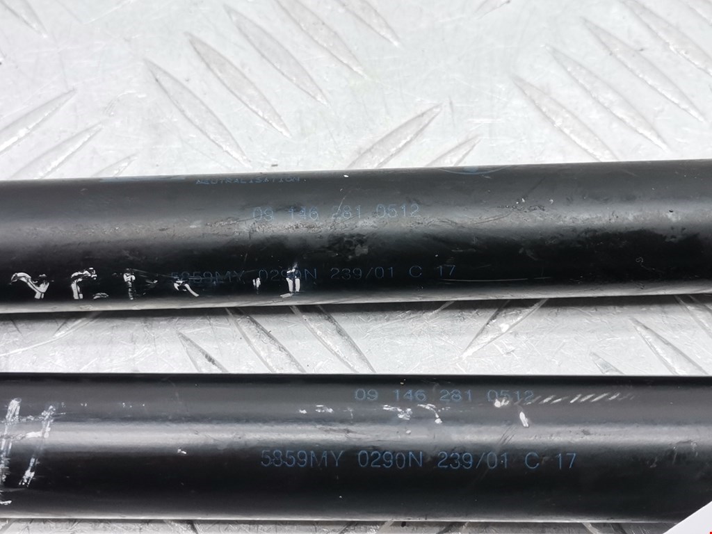 Амортизатор капота левый=правый OPEL Omega B 1994-2004