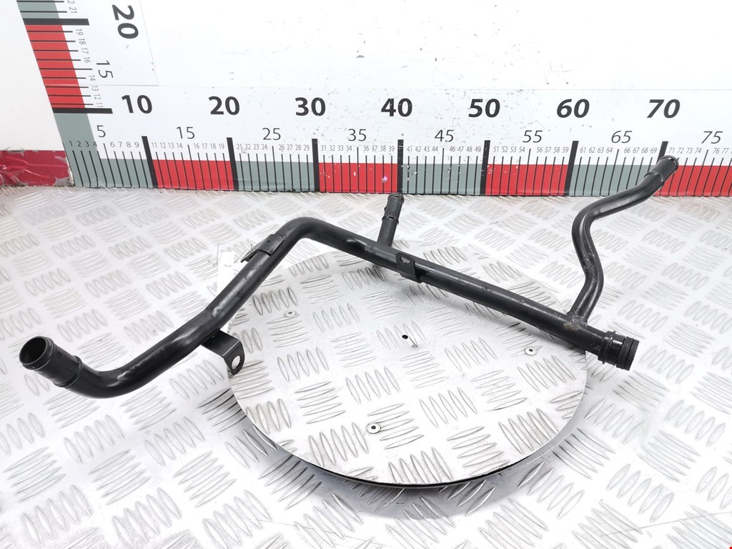 Патрубок VOLKSWAGEN Passat B6 2005-2011