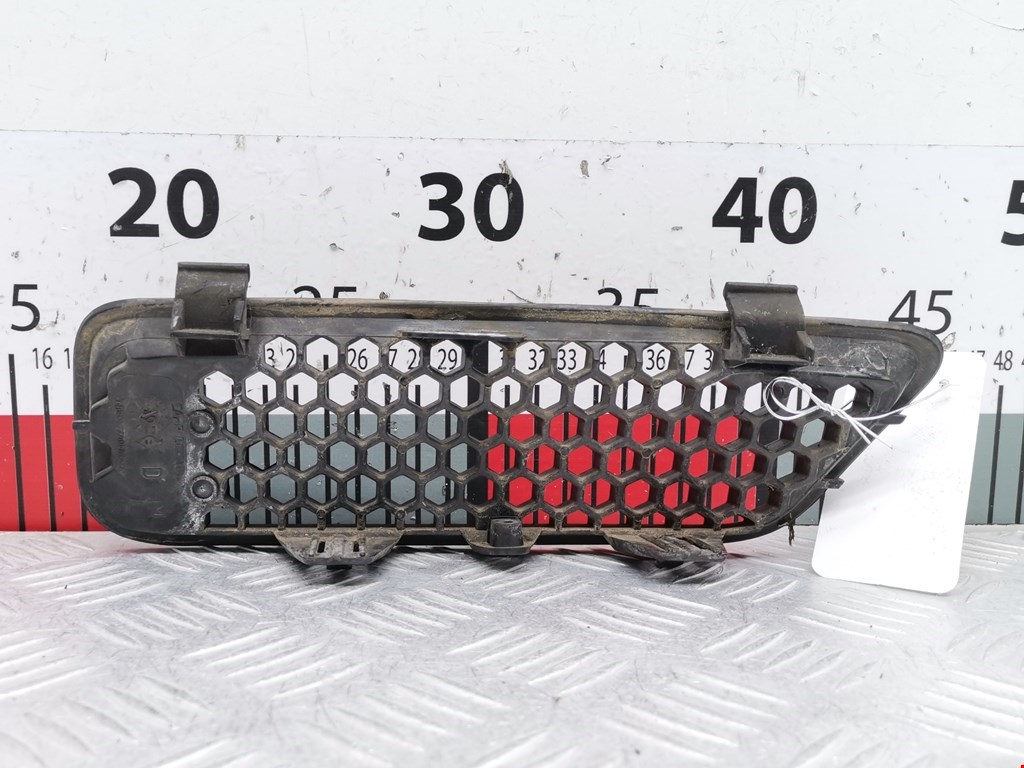 Решетка радиатора RENAULT Scenic I 1996-2003