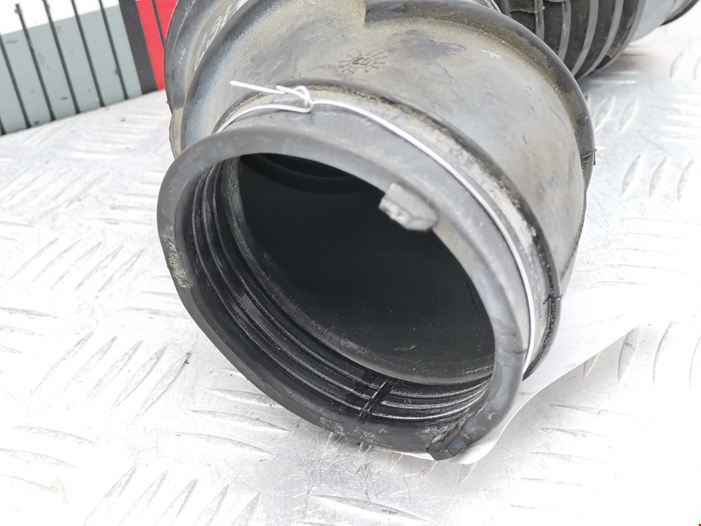 Патрубок воздушного фильтра VOLVO S60 I 2000-2010