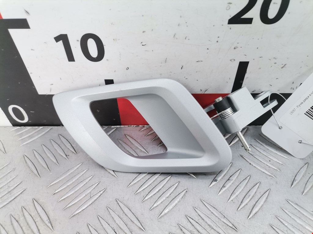 Ручка дверная задняя внутренняя правая SKODA Fabia MK2 5J 2007-2014