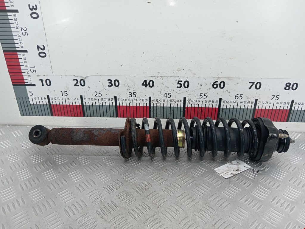 Амортизатор задний правый MITSUBISHI Carisma 1995-1999