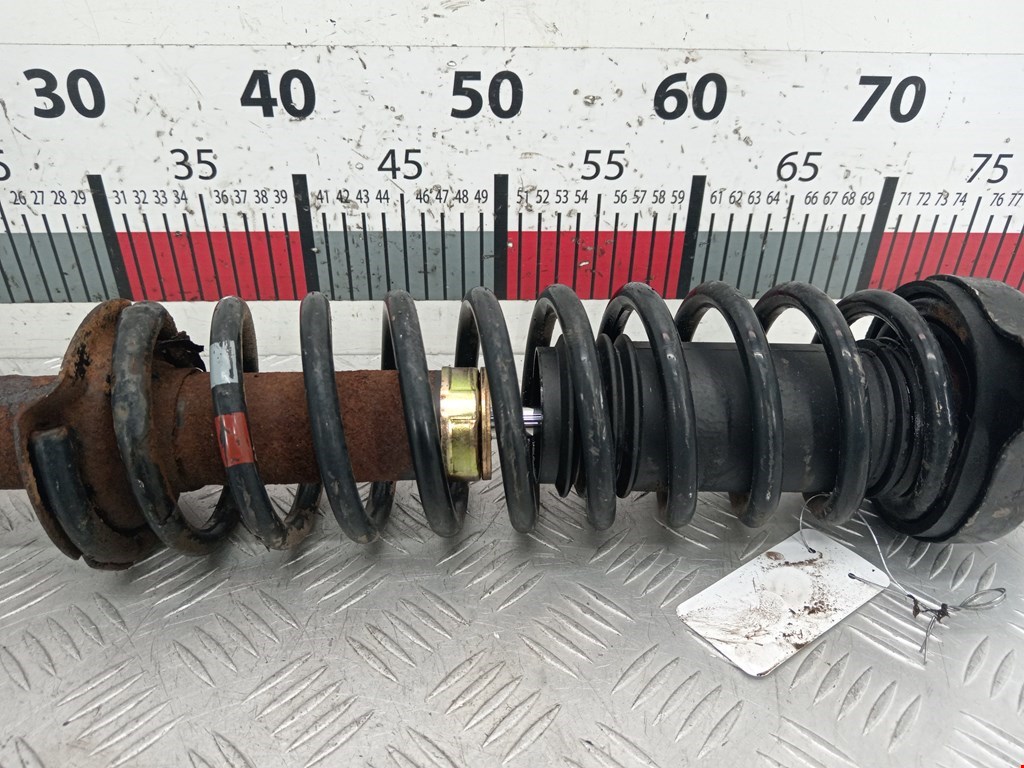 Амортизатор задний правый MITSUBISHI Carisma 1995-1999