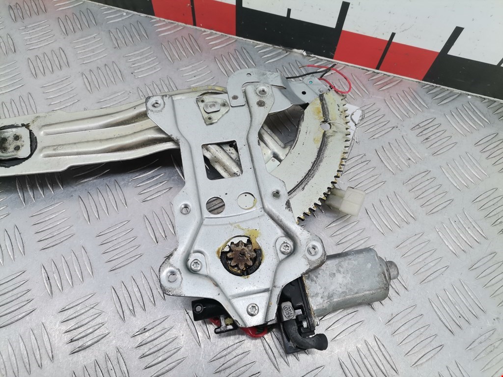 Стеклоподъемник передний правый MITSUBISHI Pajero Sport 1998-2008