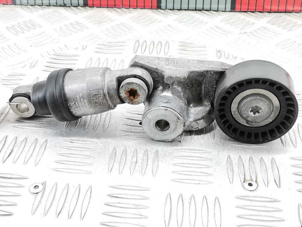 Натяжитель ремня генератора (приводного поликлинового ремня Mazda CX-3 (DK) (2015-2023)