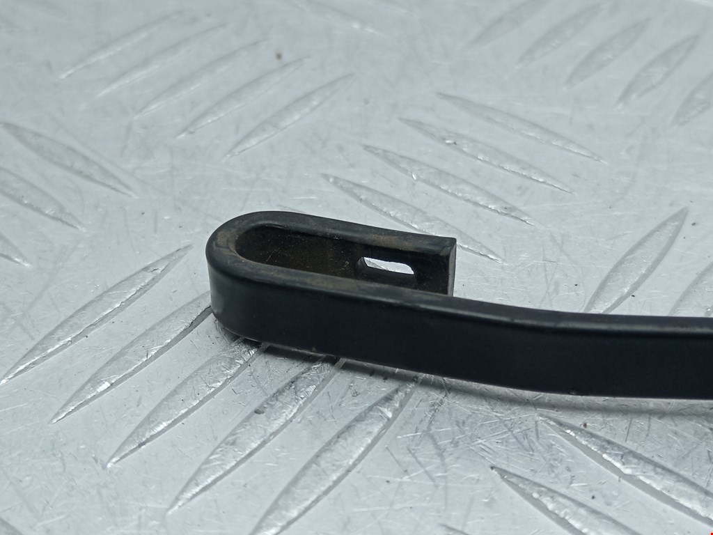 Поводок дворника задний (заднего) AUDI A4 B5 1995-2001