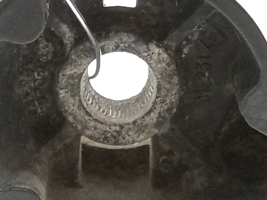 Поводок дворника задний (заднего) AUDI A4 B5 1995-2001