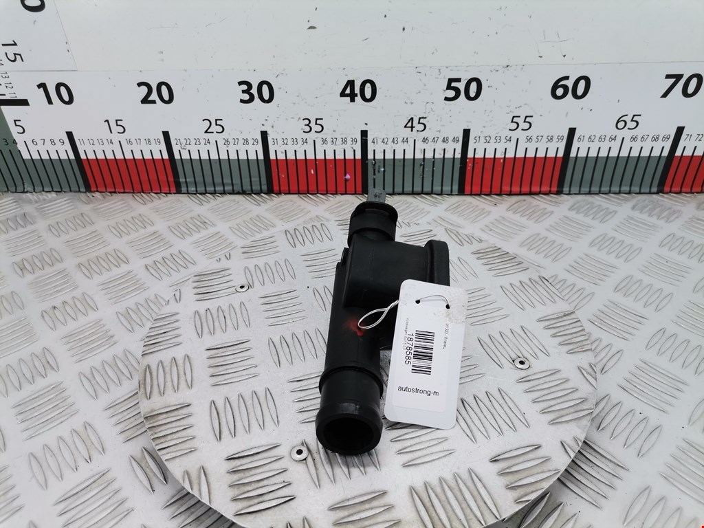 Тройник системы охлаждения VOLKSWAGEN Golf V 2003-2009