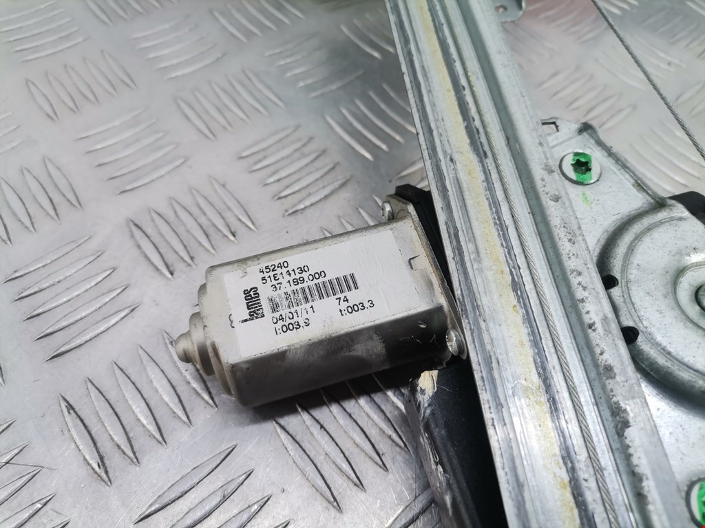 Стеклоподъемник задний правый FIAT Doblo 2 2009-2014