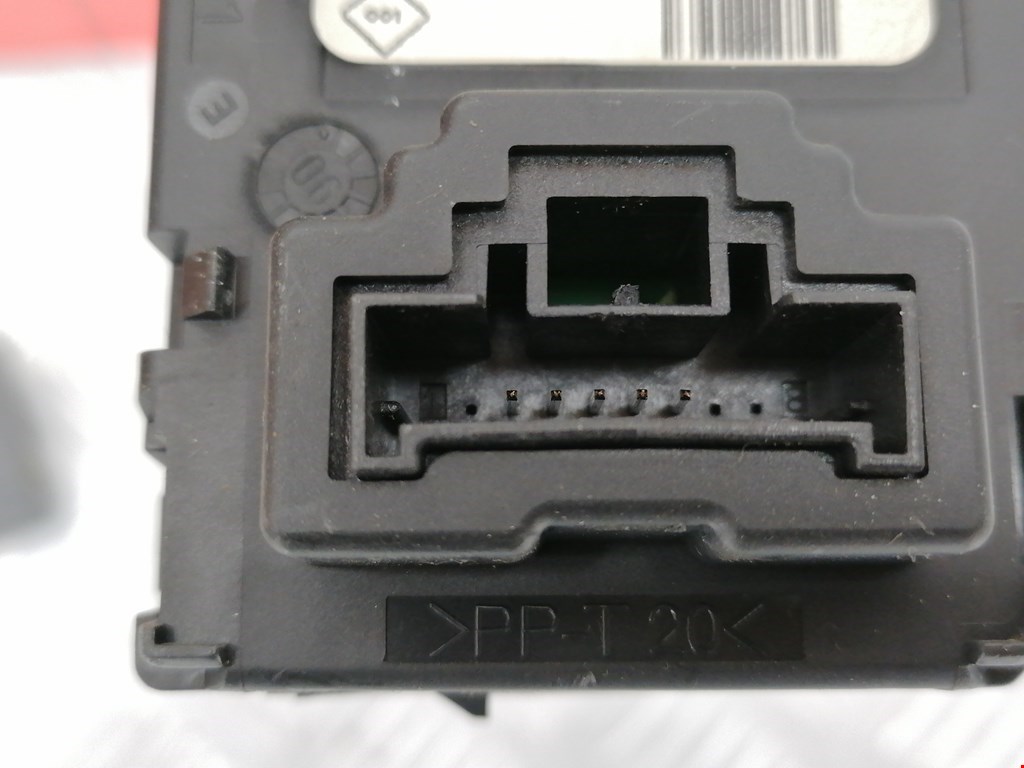 Замок зажигания RENAULT Scenic II 2003-2010