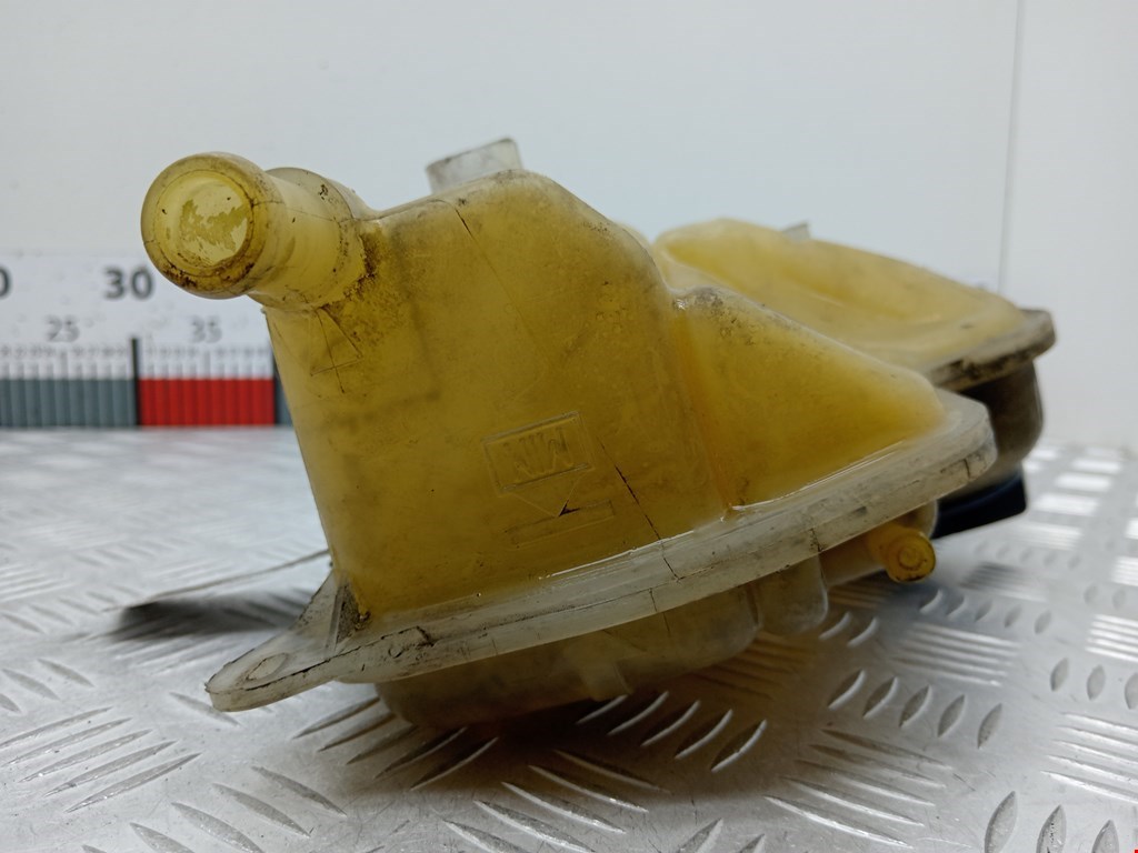 Бачок расширительный VOLKSWAGEN Passat B5 1997-2005