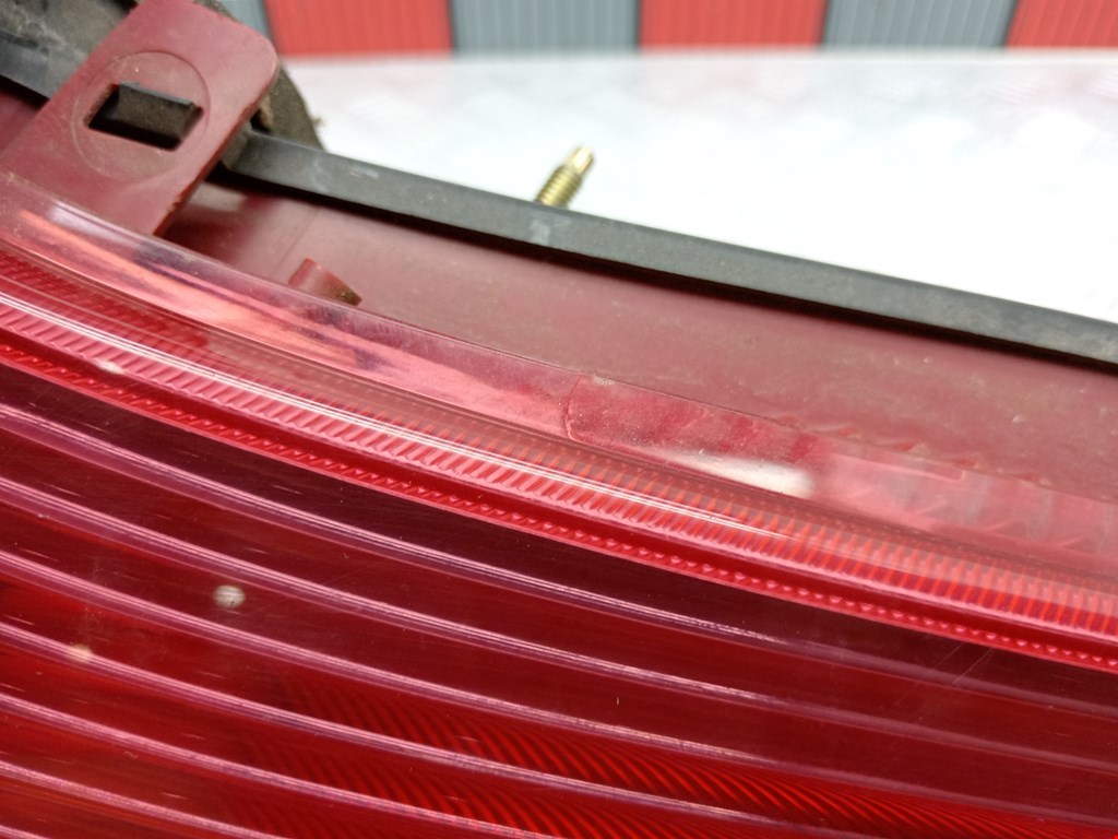 Фонарь задний левый PEUGEOT 206 1998-2012