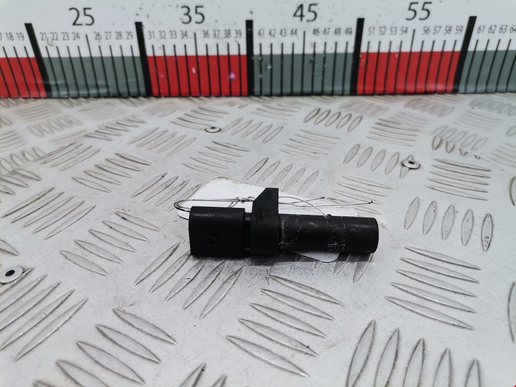 Датчик положения коленвала MERCEDES-BENZ Sprinter 906 2006-2018