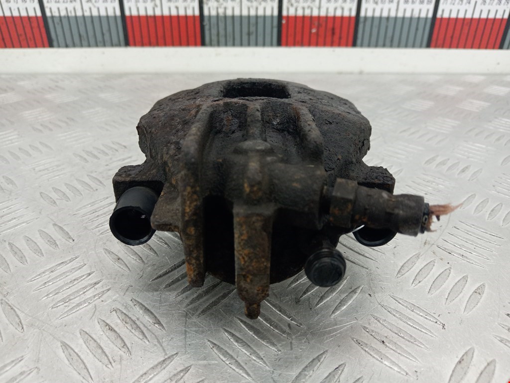 Суппорт передний правый FORD Focus I 1998-2005