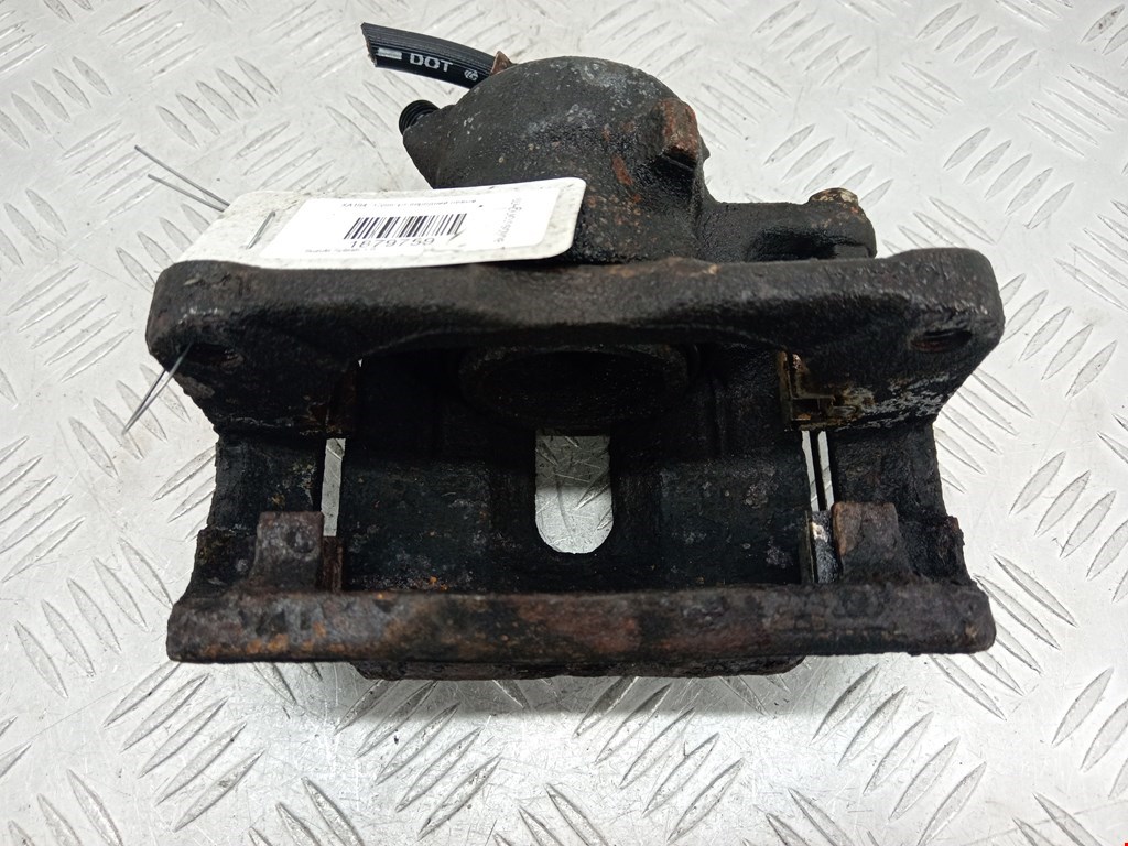 Суппорт передний левый SUZUKI Splash 2008-2015